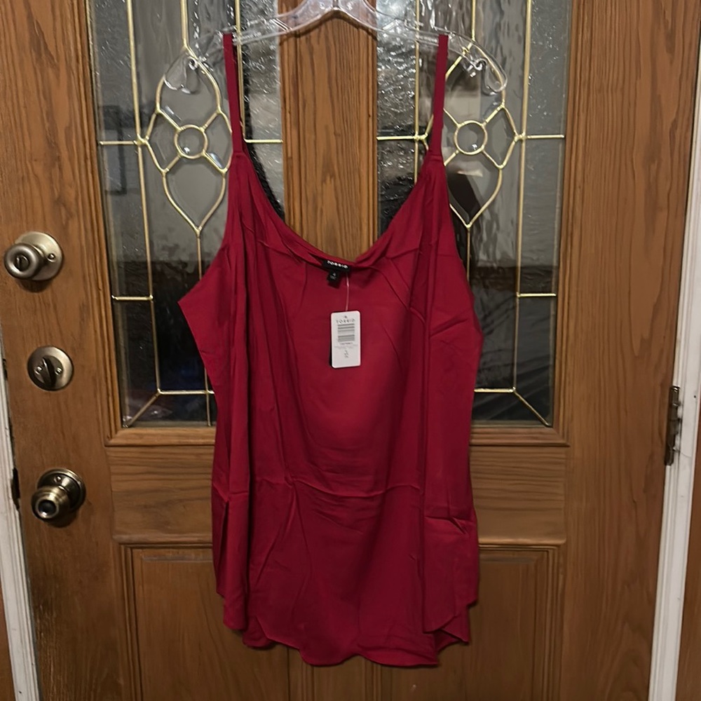 TORRID PLUS SIZE AVA CHALLIS CAMI: JESTER RED: NWT: SZ 4